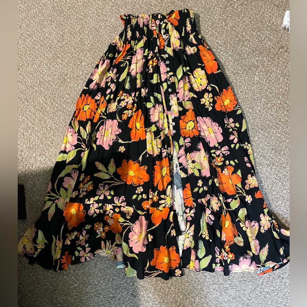 Women’s long skirt floral
